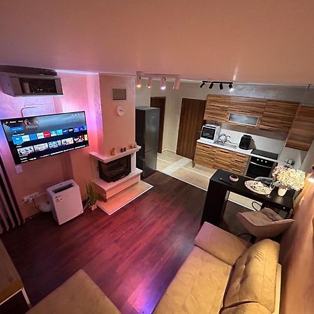 2-Bedroom, 2-Bathroom With Fireplace And Garden At Winslow Infinity Bansko Exterior photo